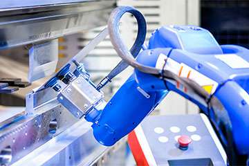 钣金行业资讯-采用机器人钣金折弯，钣金加工行业已经不再需要大批量的尺寸来使用机器人折弯机-米乐在线登录官网-米乐(中国)