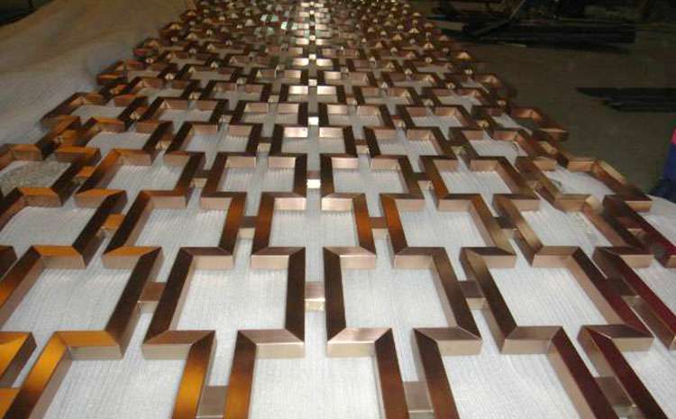 原来不锈钢也会生锈?美观的不锈钢制品又是如何生产出来的呢?-米乐在线登录官网-米乐(中国) 原来不锈钢也会生锈?美观的不锈钢制品又是如何生产出来的呢?-米乐在线登录官网-米乐(中国)