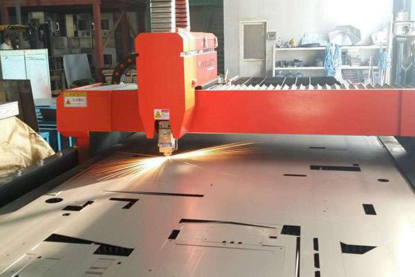 使用激光切割机精密度明显提升-米乐在线登录官网-米乐(中国)